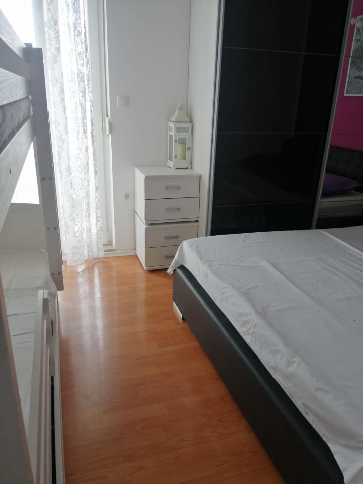 Apartments Kk Целина Номер фото