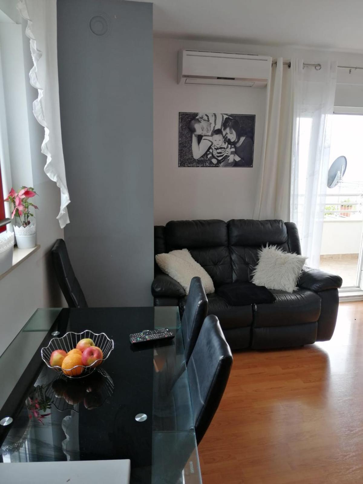 Apartments Kk Целина Номер фото